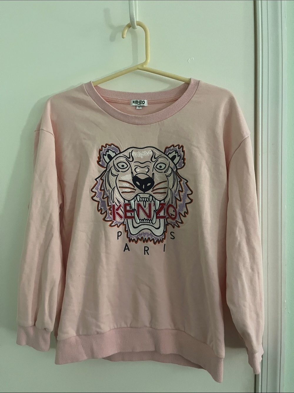 Kenzo Light Pink Embroidered Tiger Crewneck Sweatshirt